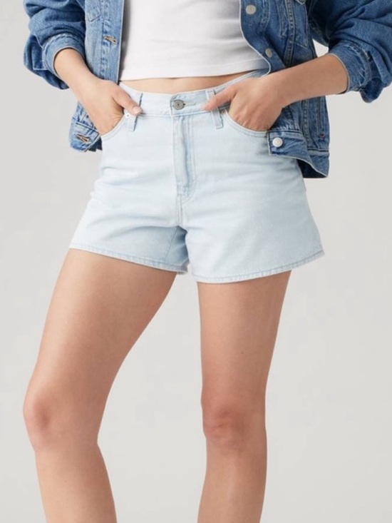 Levi's Pants - Levi's 80s Mom Shorts